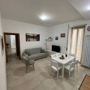 https://apt-monti-deluxe.it-romehotels.com